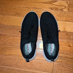 Sketchers Air Cooled Memory Foam Sneakers Black